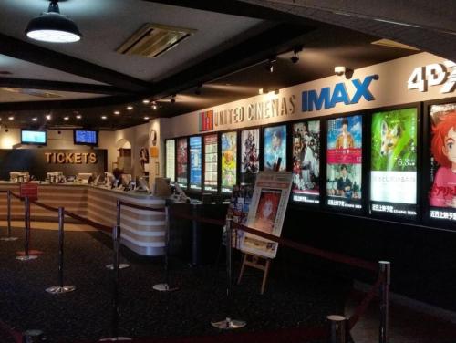 Cozy and Convenient Royal Heights