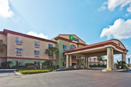 Holiday Inn Express Hotel & Suites Live Oak, an IHG Hotel