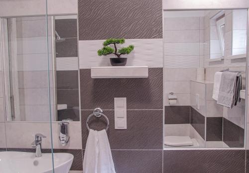 Oros House Apartmanház
