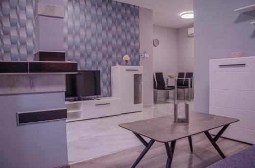 Oros House Apartmanház