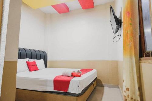 RedDoorz @ Jalan STM Medan in Medan Amplas