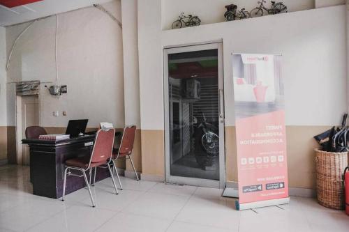 RedDoorz @ Jalan STM Medan in Medan Amplas