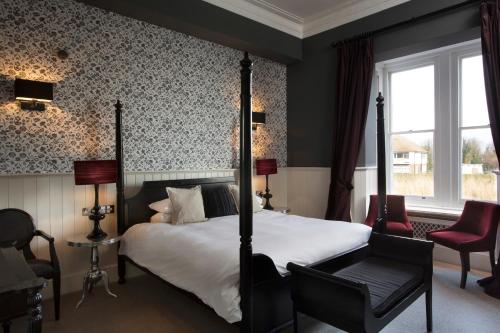 Double room, river view