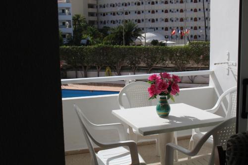  Farilaga Apartments in San Bartolomé de Tirajana
