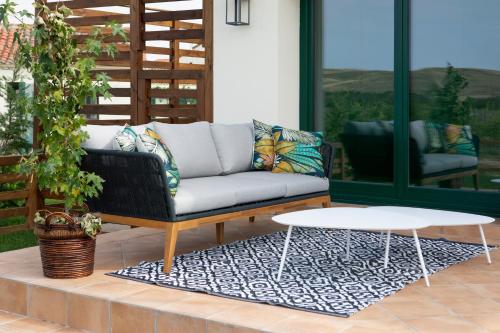 Villas Finca La Emperatriz - Accommodation - Baños de Rioja