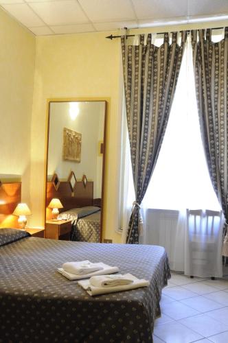 Hotel Farini - image 11