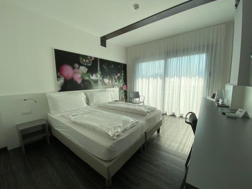 Hotel Riviera - image 5