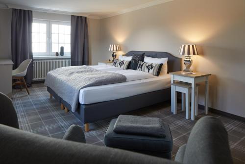 1 queen bed