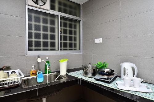 Menjalara Share House 中文房东-Room Only - image 10