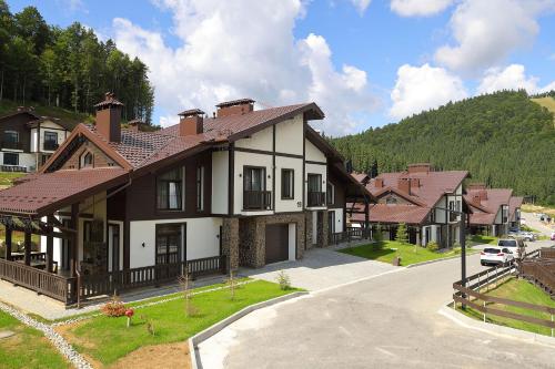 Mountain Residence Apartments & Chalet