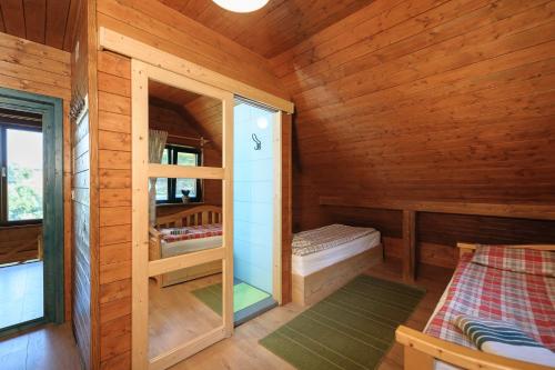 ห้องน้ำ, Rose Hip Hill Farm in บอรส์