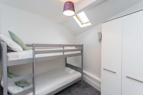 Cherry Property - Apple Suite - image 5