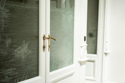 B'Guest Bed & Breakfast - image 13