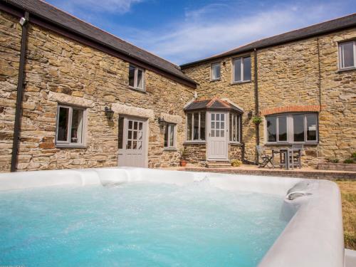 Five Elements Farmhouse, St Agnes, Cornwall