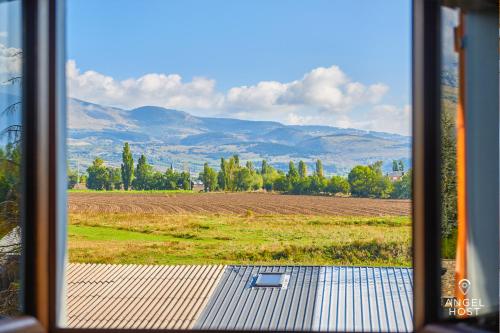  Beautiful Mountainside Stay with Kitchen in Puigcerdà in Puigcerdà