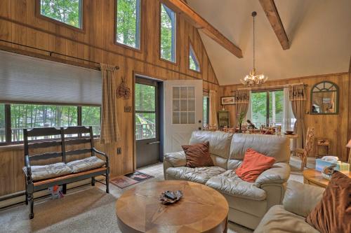 Charming Arrowhead Lake Cabin with Hammock Deck - image 4