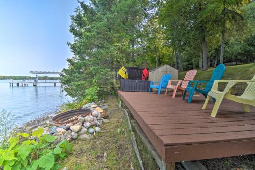 Gorgeous 3-Season Lakefront Escape with Private Dock