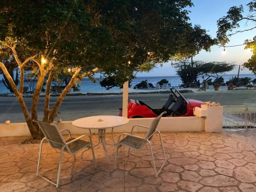 Instalaciones, Big Room A Spectacular Beach Front View in Savaneta