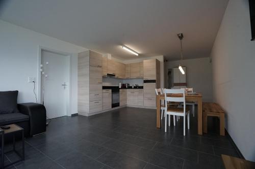 Clasgieri - 3-Zimmer-Ferienwohnung für 4 - 6 Personen, 65m2, Falera (Foto 10)