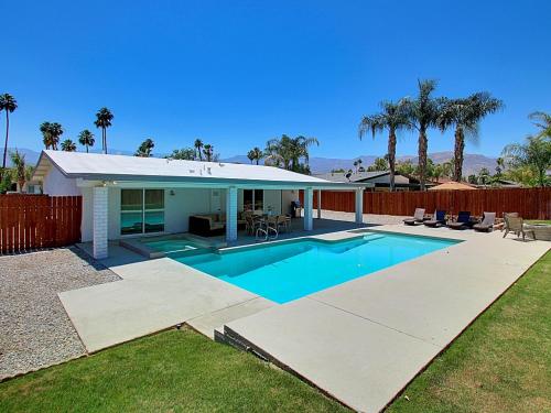 Escape To Palm Desert in Palm Desert, USA