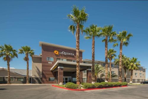 La Quinta Inn & Suites by Wyndham Las Vegas Nellis