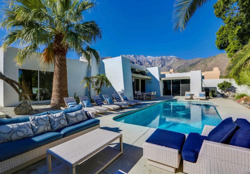 Plush Pad Palm Springs Permit# 2937