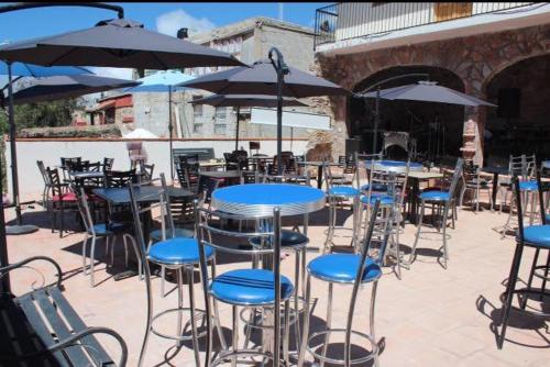 Hotel Noche Azul in เรอัล เด กาตอร์เซ