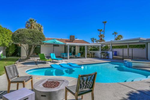 Tahquitz Modern Oasis Permit# 1207 in Palm Springs, USA