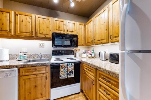 Wildwood Cottage - image 8