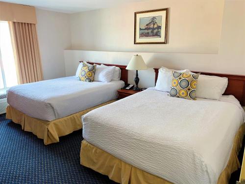 Days Inn by Wyndham Niagara Falls Centre St. By the Falls