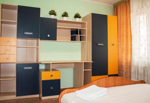 Apartment 'Kvartirniy Vopros' on Stroiteley 8