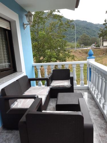  Casa Entremolin in Belmonte de Miranda