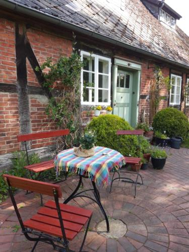 Ferienwohnung im denkmalgesch. Bauernhaus von 1806 nahe Lüneburg