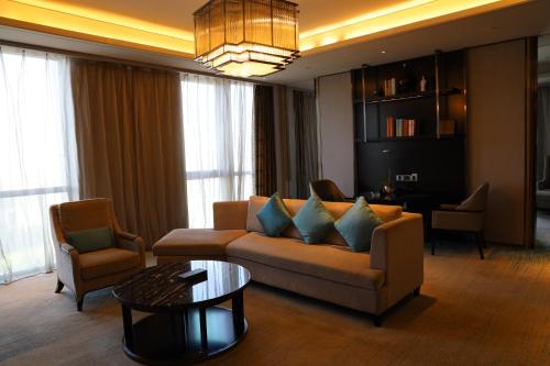 Wanda Realm Jingzhou photo 2