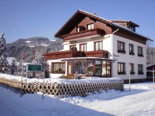 Pension Leyrer, Pension in Kötschach bei Aigen