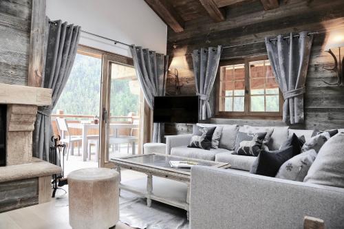 Chalet Skyfall by Mrs Miggins