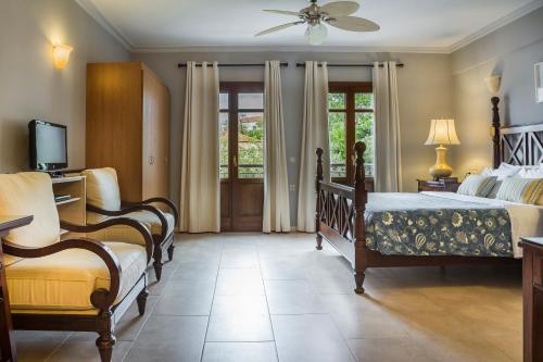 Balhambra Suites - Adults Only - image 7
