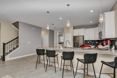 The Ultimate Guide to Renting Your Luxury 9 Bedroom Villa on Champions Gate Resort Orlando Villa 3718 - main image