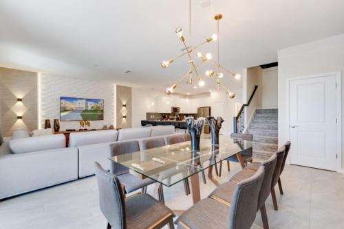 The Ultimate Guide to Renting Your Luxury 9 Bedroom Villa on Champions Gate Resort Orlando Villa 3714 - image 6