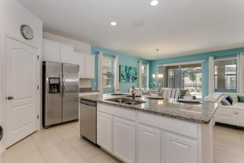 Enjoy a Holiday of a Lifetime in a Luxury Villa on Solterra Resort Orlando Villa 3691 - main image