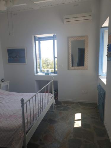 Syra balcony to the Aegean
