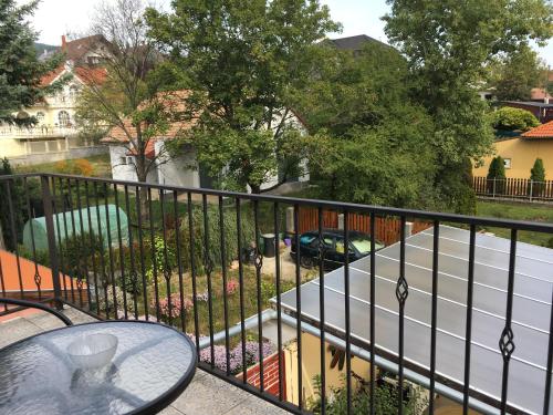  Rozsé Apartman in Budaörs