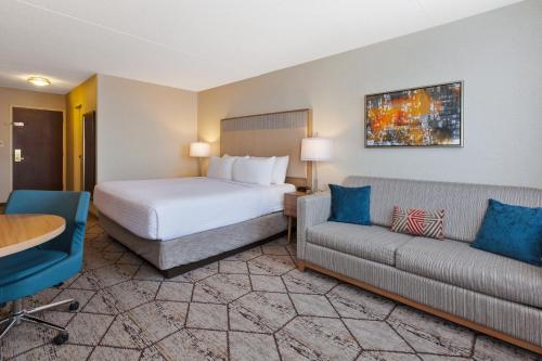 Crowne Plaza Columbus North - Worthington by IHG in Columbus, USA