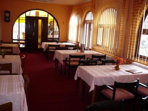 Restorāns, Motel Stara Vrba in Kursumlija