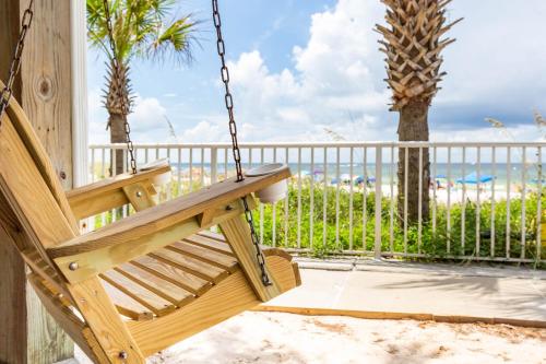 Dotări, Bikini Beach Resort in Panama City (FL)