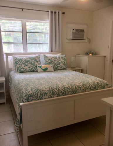 Gorgeous Beachy Chic Condo in Key Biscayne in Miami, USA