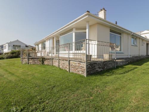 2 Riverside Crescent, , Cornwall