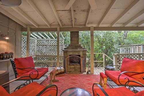 Land Harbors Lake Home with Resort-Style Amenities! - image 2