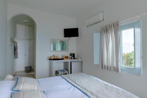 Blue Dolphins Apartments Room Type - Standard Double Room
