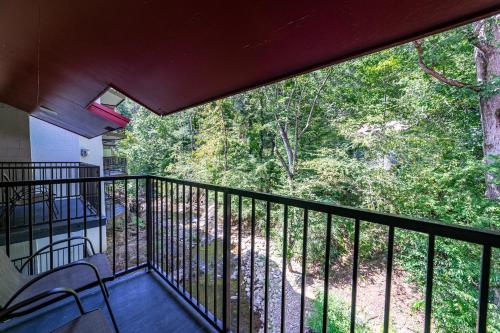 Балкон/тераса, Bear Creek Inn Gatlinburg, TN in Галтинбург, Тенеси